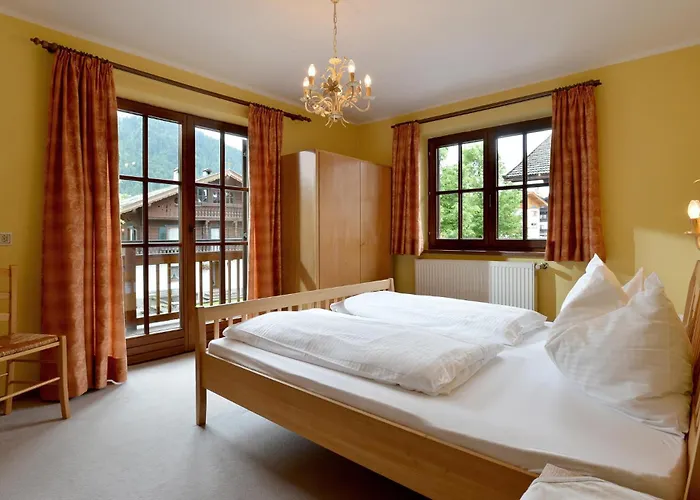 Traditionelles Ferienh Будинок відпочинку