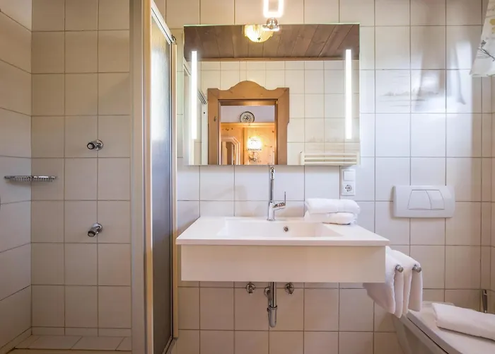 Дом отдыха Traditionelles Ferienh Зёлль